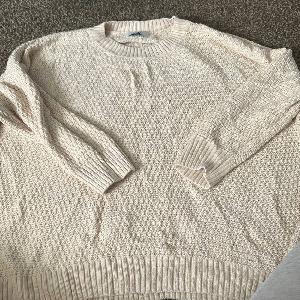 Old Navy Sweater